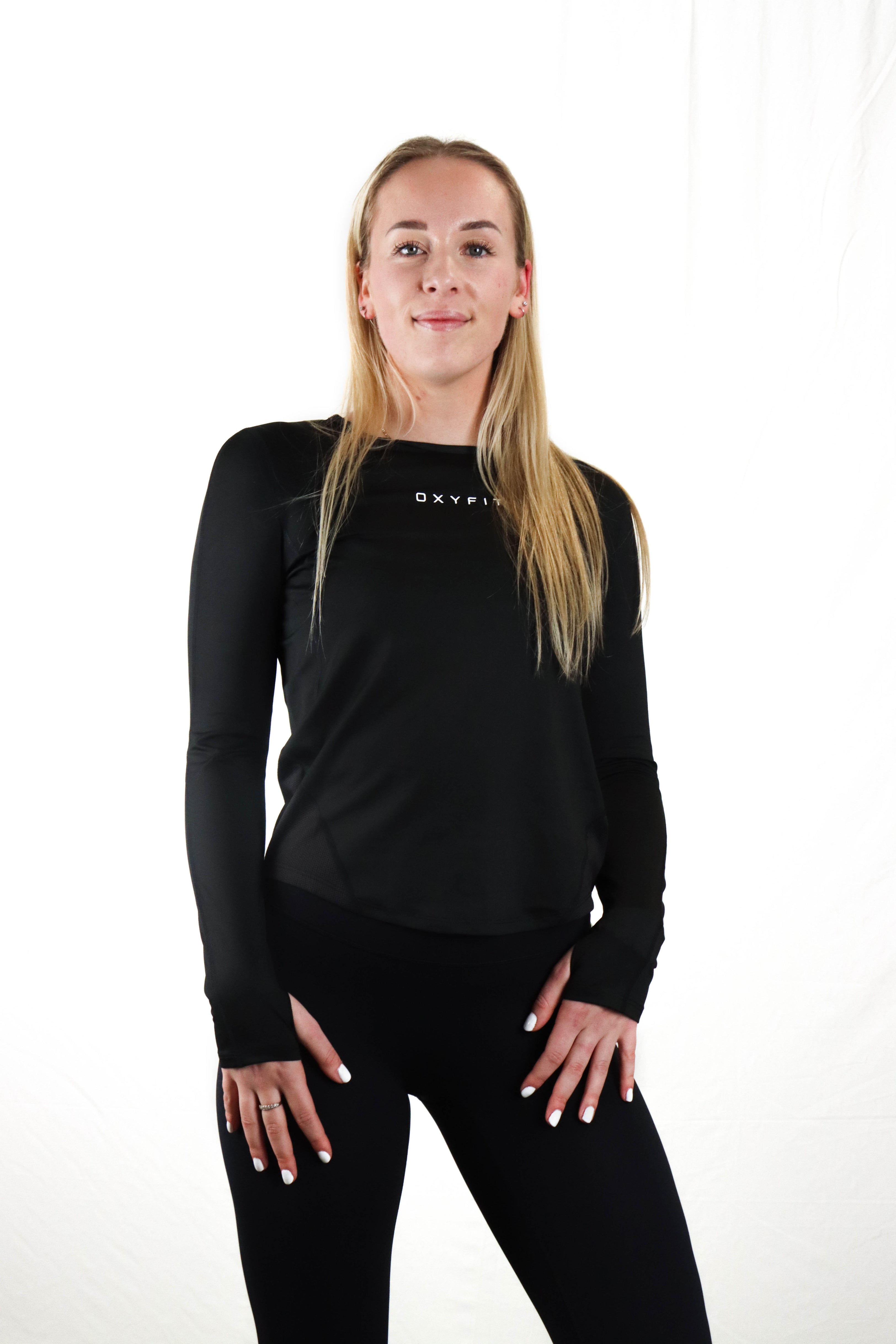 Womens Unity Long Sleeve | Chest Logo - Midnight Black