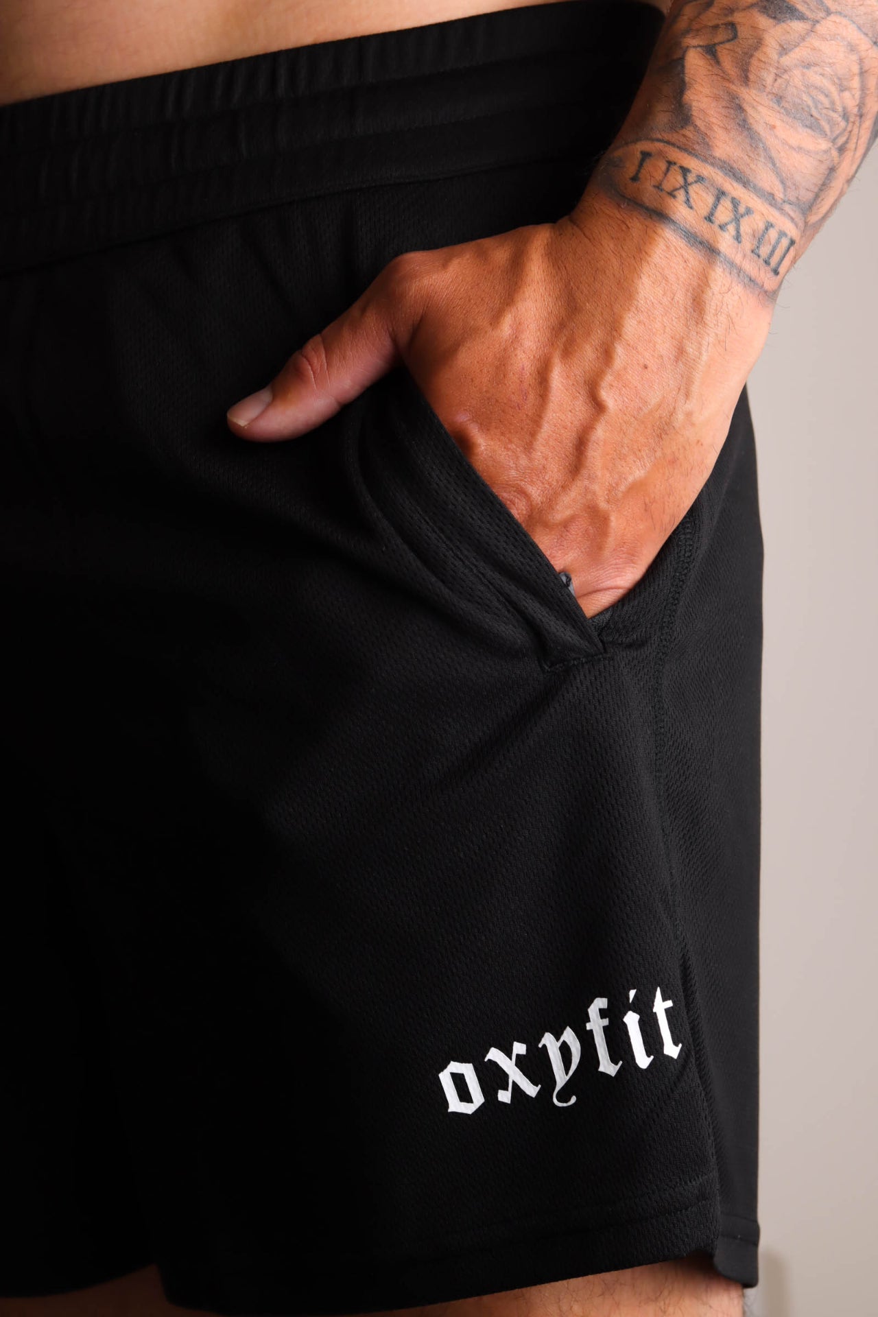 Oxyfit Mens Mesh Shorts - Black