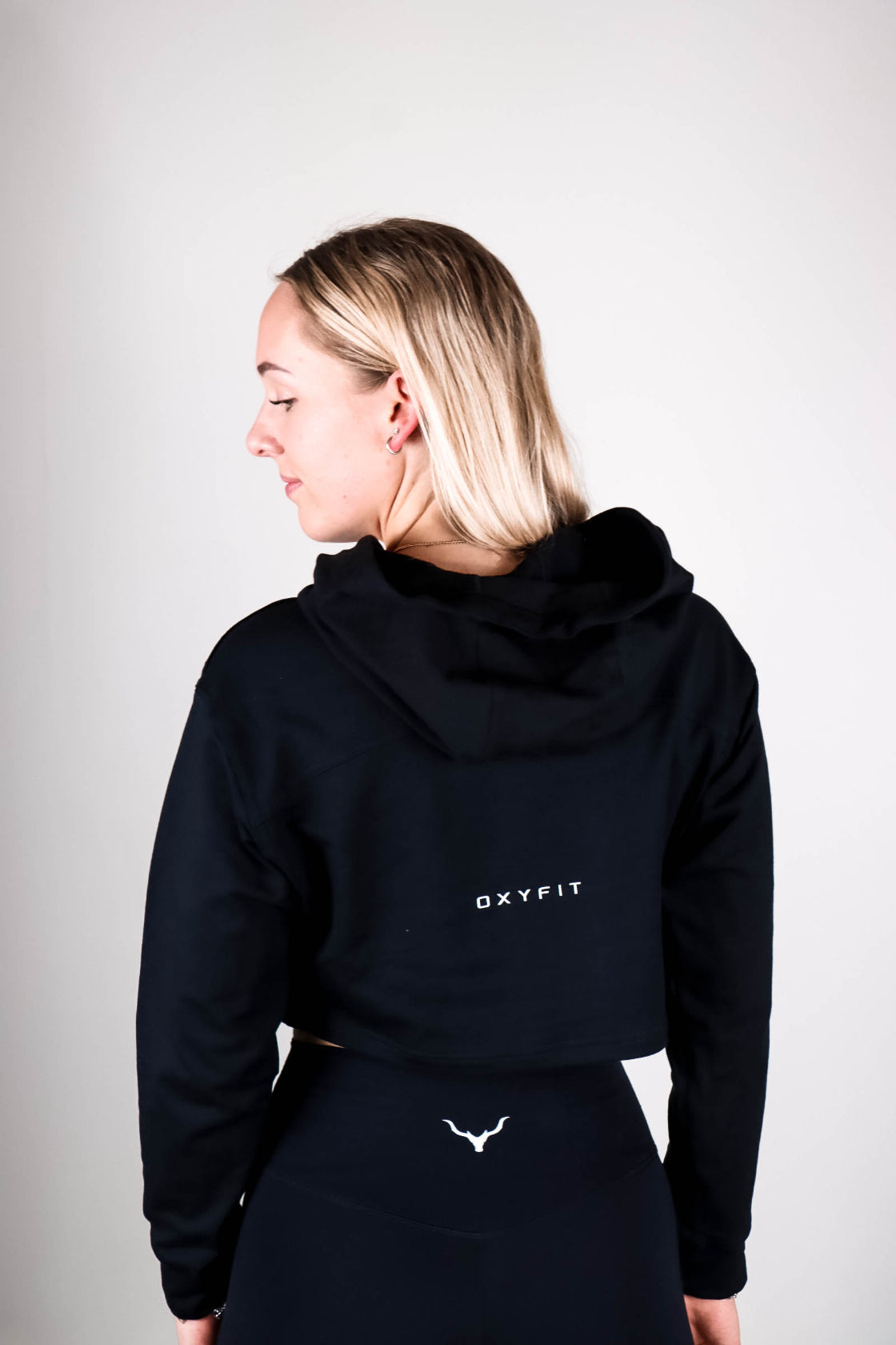 Women's Integrity Crop Hoodie - True Black