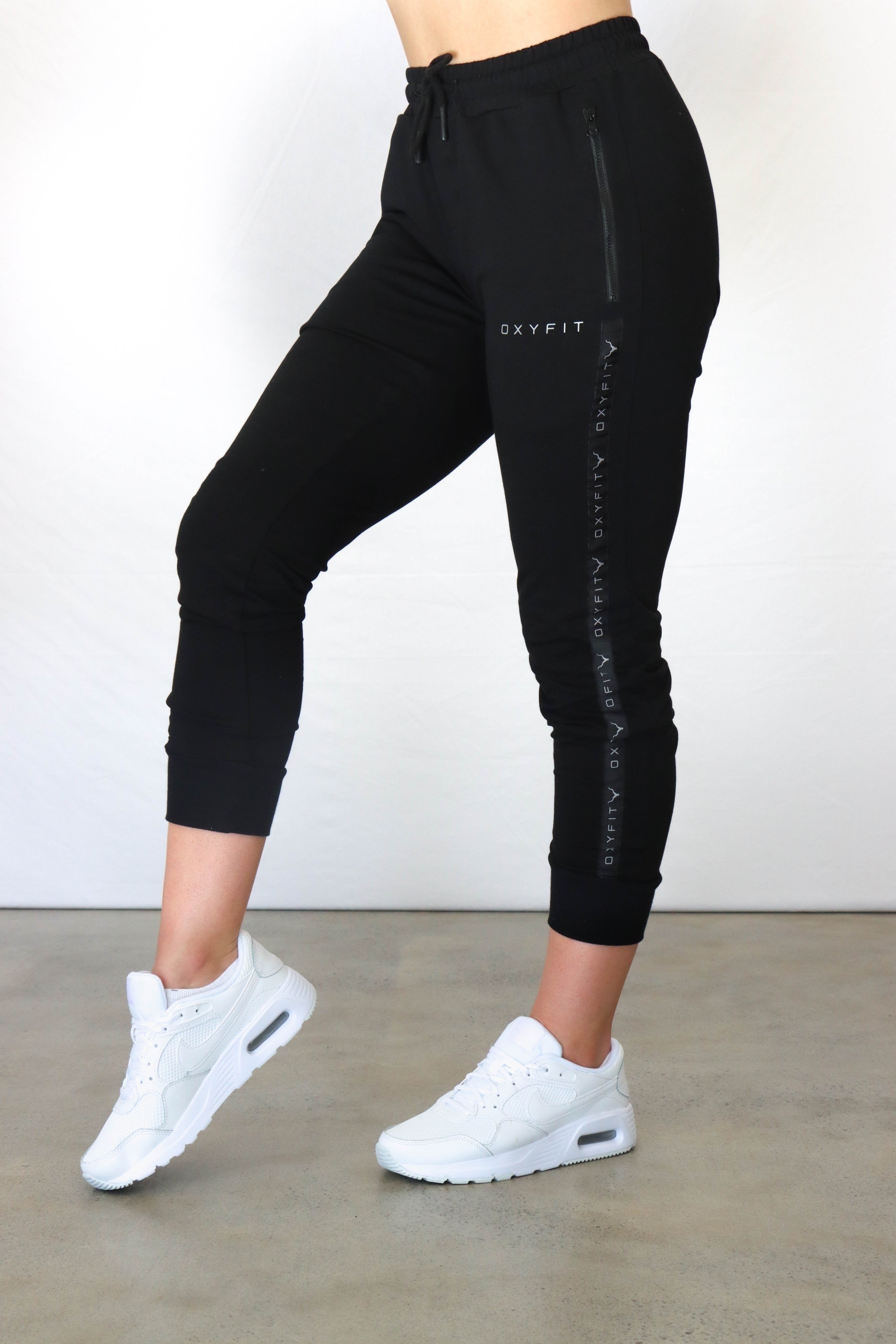 Womens Loyalty Joggers - Onyx Black