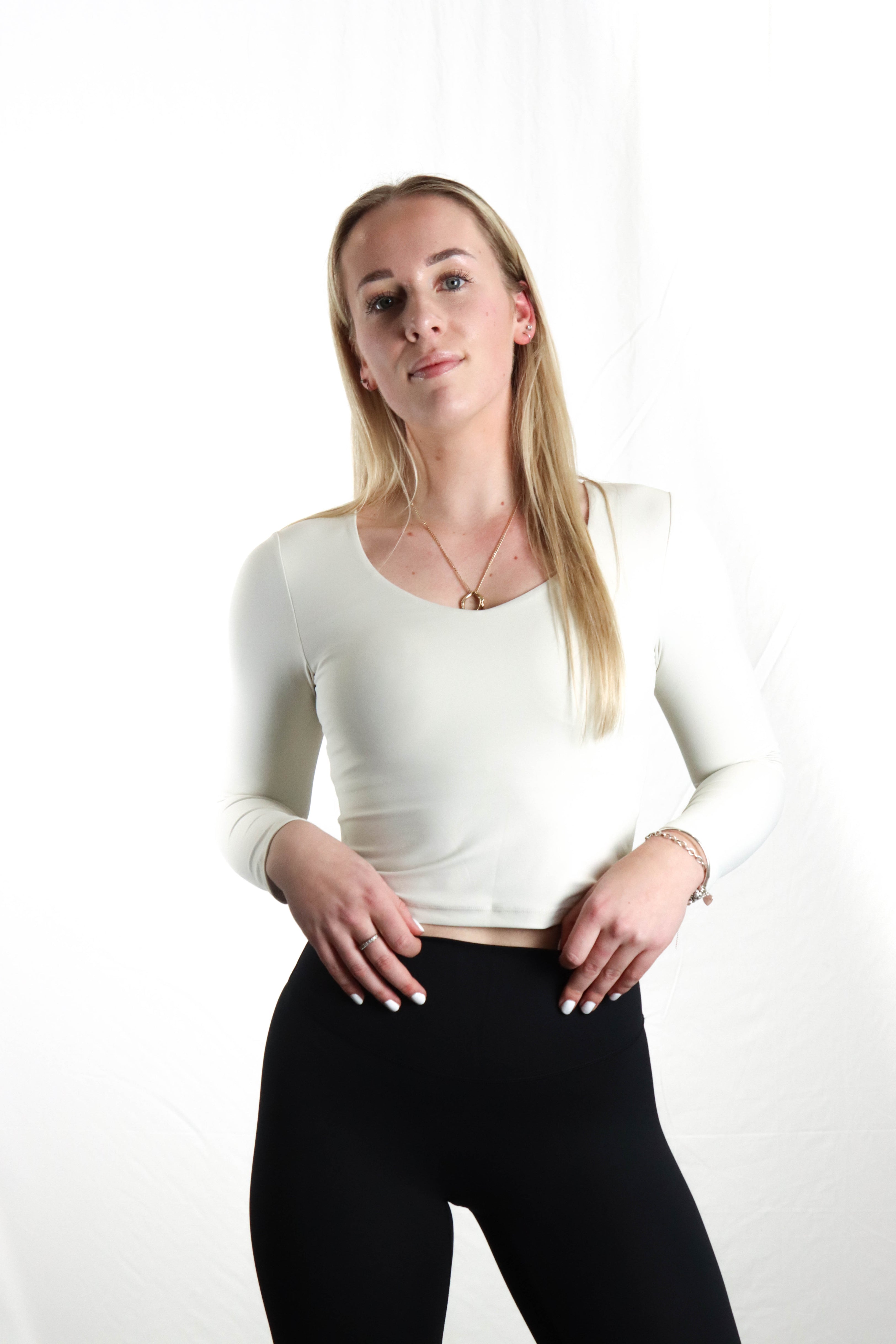 Women's Fitted Crop Long Sleeve - Cream