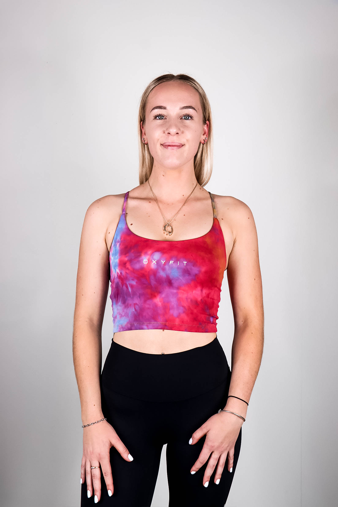 EdgeFlex Black Triangle Cut-Out Crop Top – Fitkitty Culture