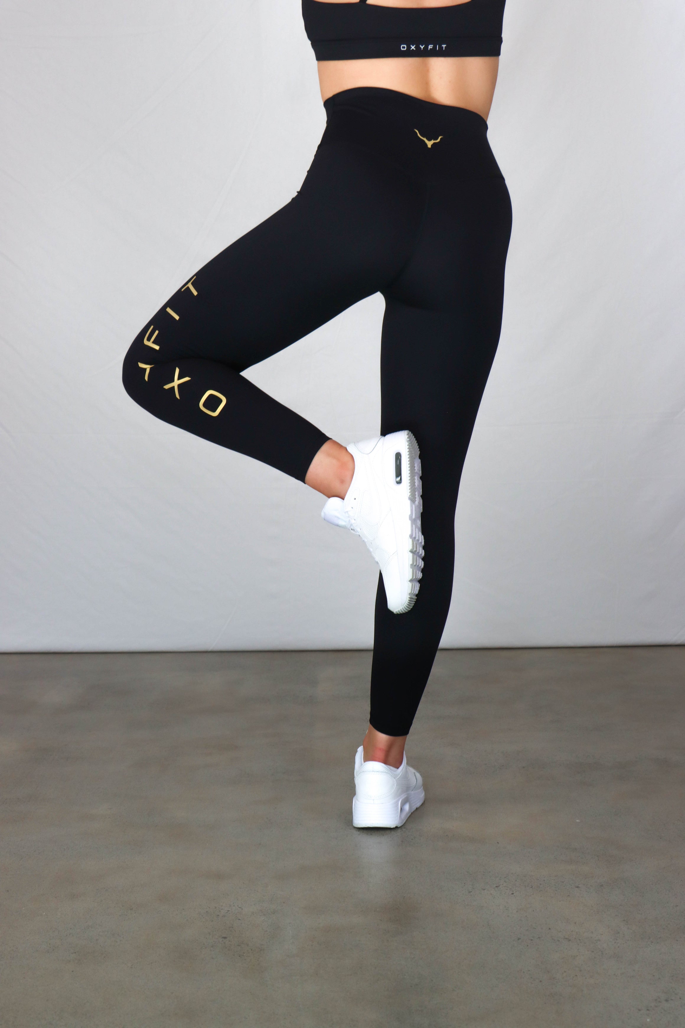 Black/Rose Gold  Nike women, Yoga pants women, Women's leggings