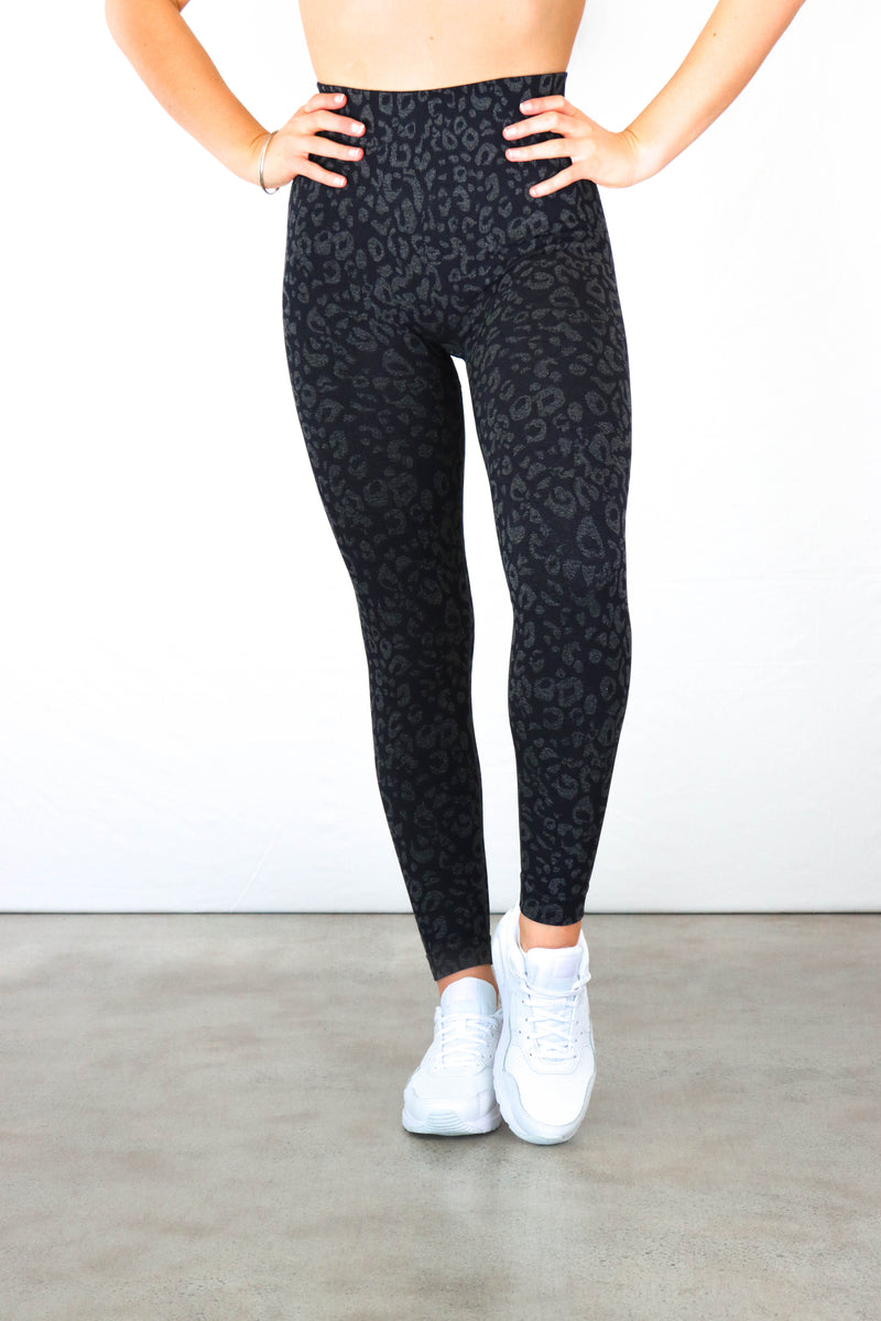 Oxyfit Leopard Leggings - Grey Leopard